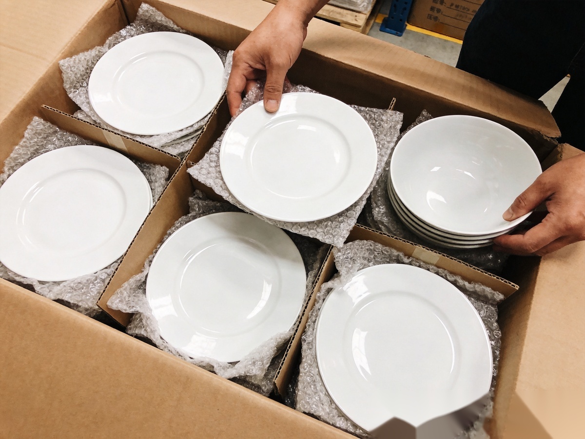 Ceramic Packaging Shipping: Complete Best Practices Guide for Bulk Tableware Buyers 1 ceramic packaging shipping foam wrapping plates