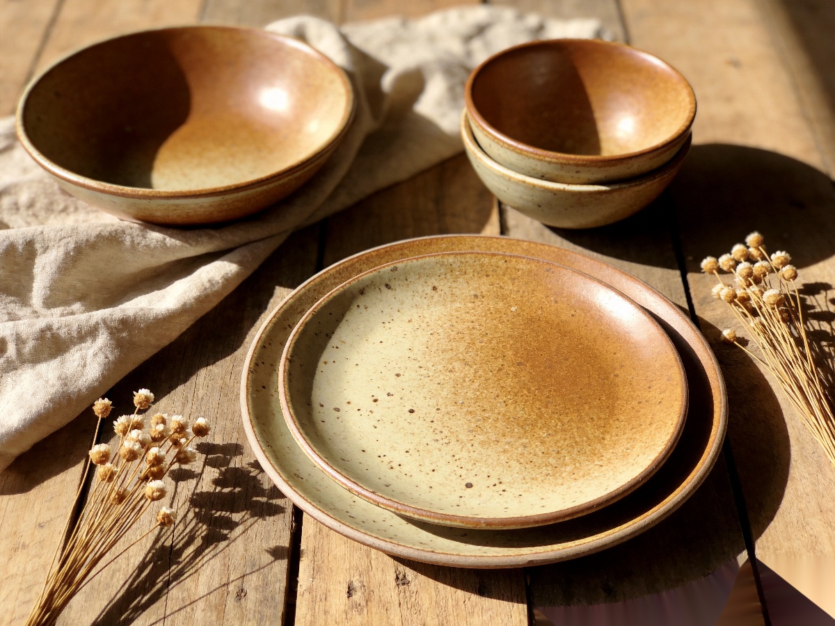 Ceramic Tableware Design Trends 2026: What B2B Buyers Need to Know 3 ceramic tableware design trends nature-inspired organic textures and glazes