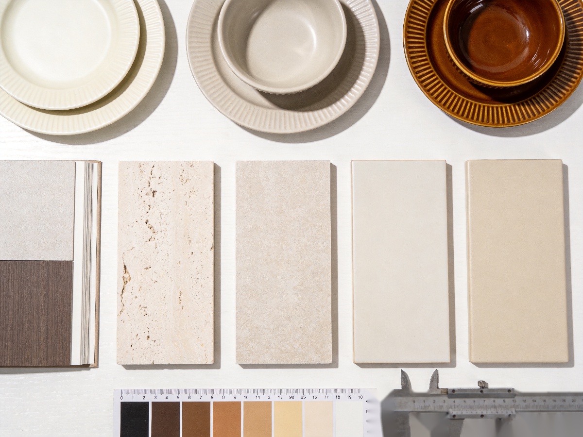 Ceramic Sample Evaluation: A Complete Guide for B2B Tableware Buyers 1 ceramic sample evaluation comparison quality grades