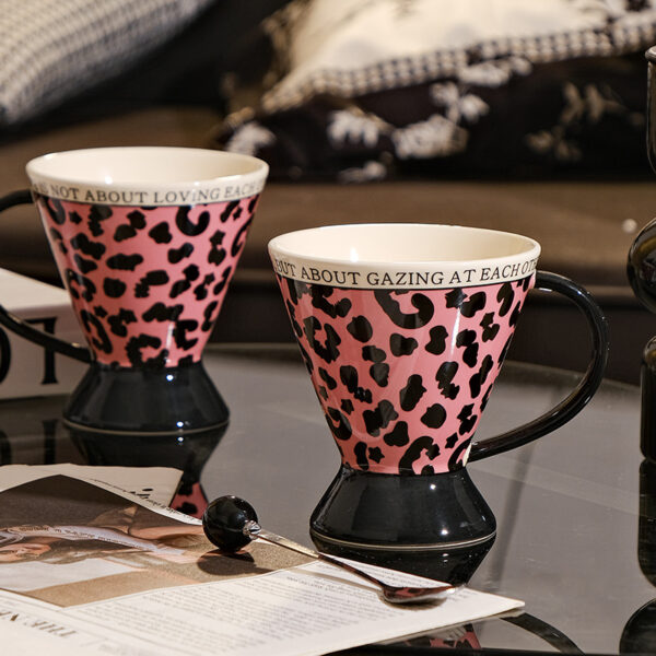 leopard-pattern-ceramic-mug-detail Leopard pattern detail on trendy ceramic coffee mug