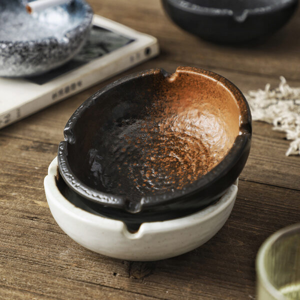Ceramic ashtray for hotels