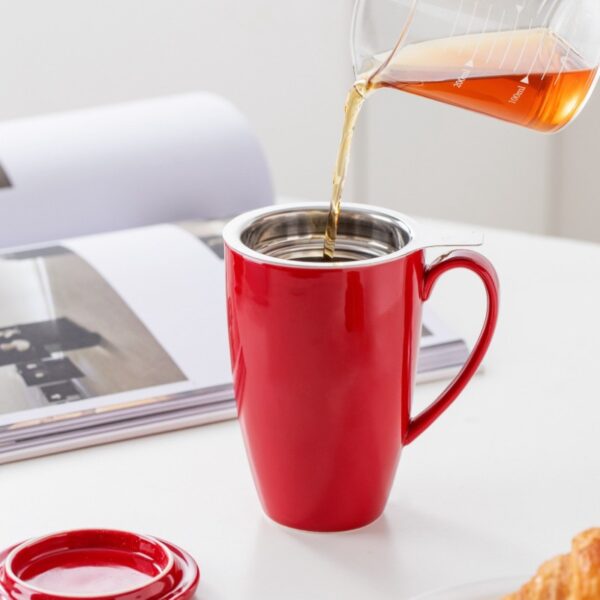 Floral ceramic tea mug with infuser for loose leaf tea