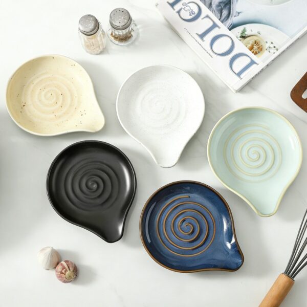Ceramic spoon rest