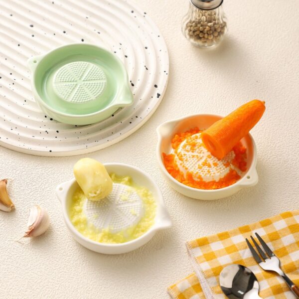 Ceramic ginger grater