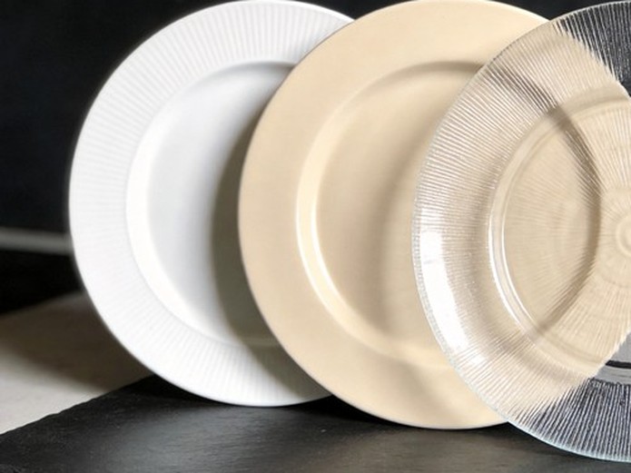 ceramic vs melamine vs glass tableware side by side comparison for restaurant buyers