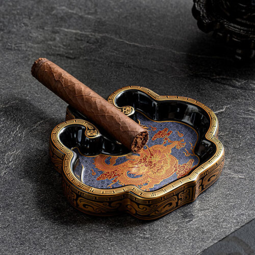 Ceramic cigar ashtray